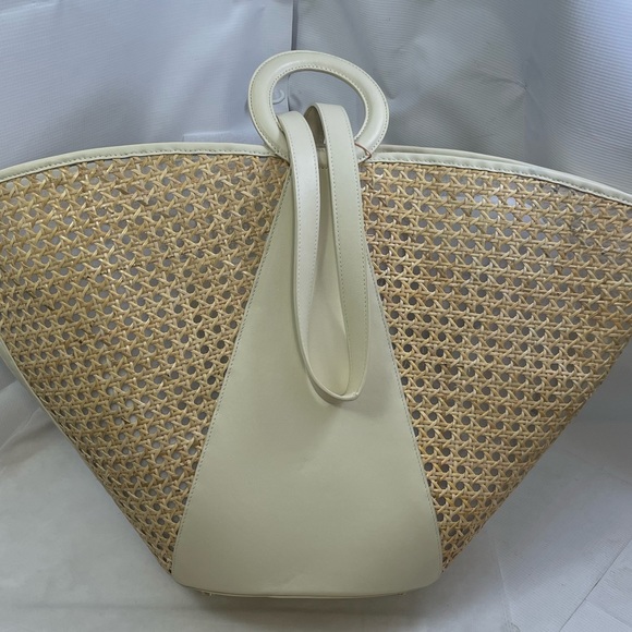 Cult Gaia Tan and Cream Tote Bag - Picture 2 of 16